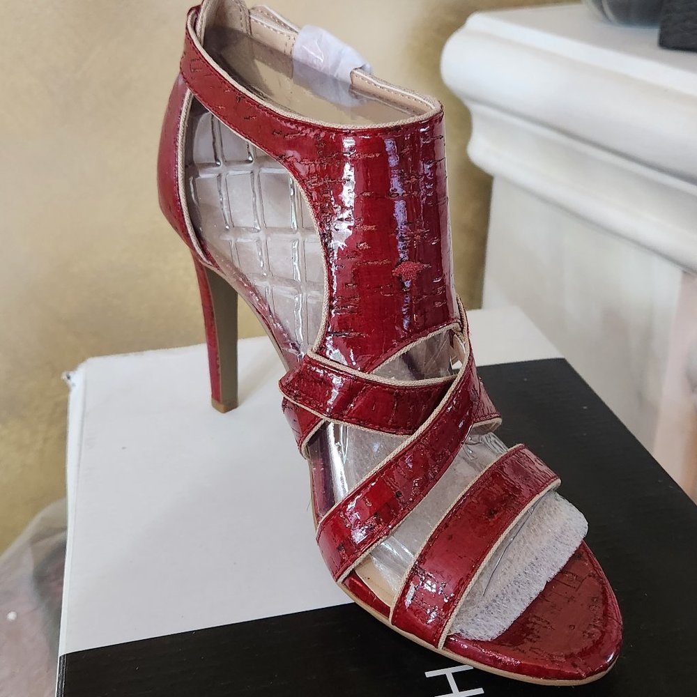 NIB The Limited Grenadine Glazed Cork heels